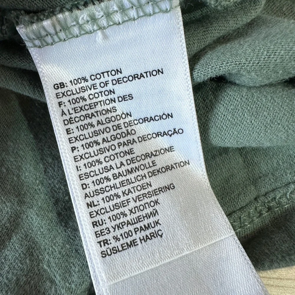 The North Face Top T-shirt Women's Medium Short Sleeve Green Camo logo - Picture 10 of 11